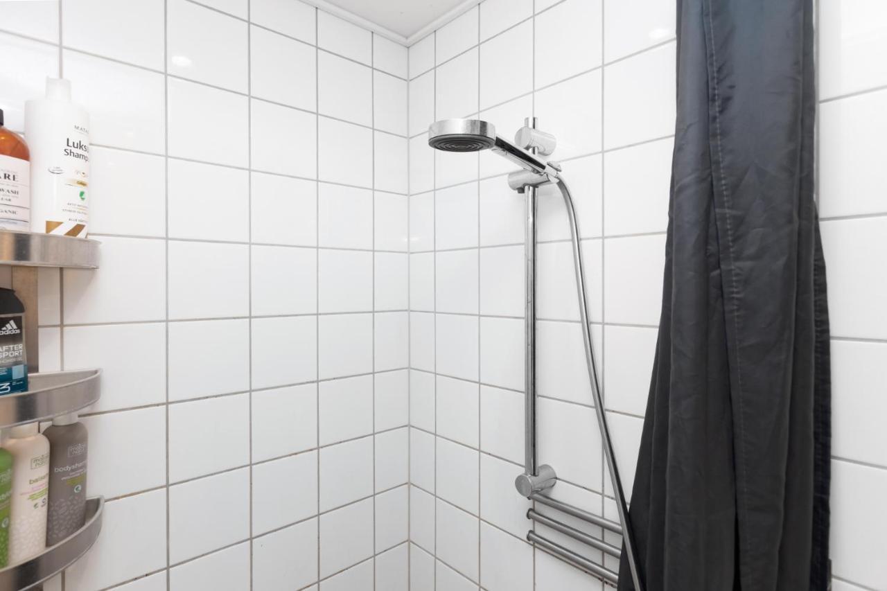 5 Min Fra Banegarden - Plads Til 4-Personer Apartment อัลบอร์ ภายนอก รูปภาพ