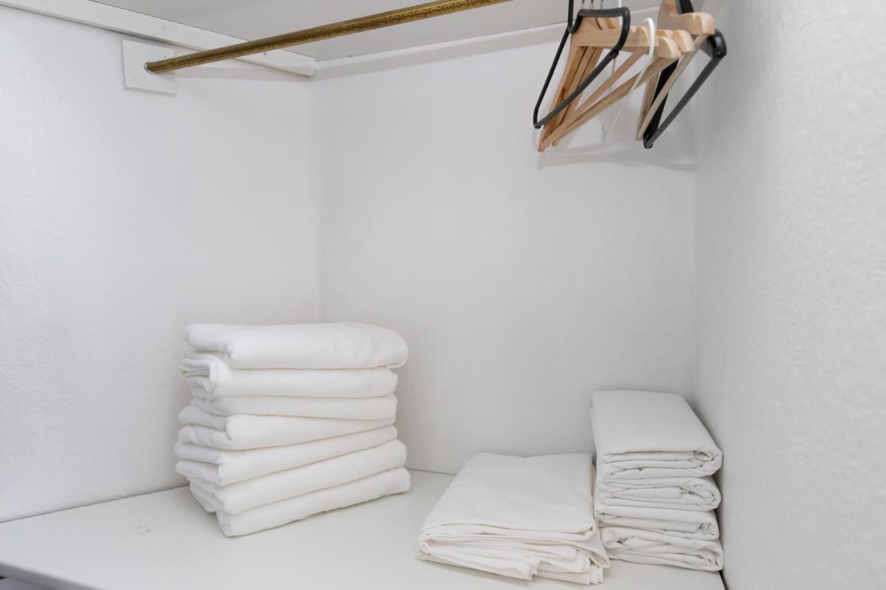 5 Min Fra Banegarden - Plads Til 4-Personer Apartment อัลบอร์ ภายนอก รูปภาพ